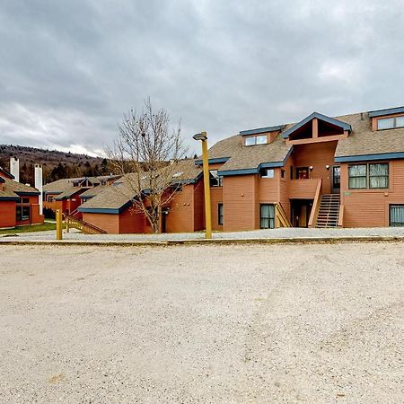 Cozy Modern Comfort Killington Exterior photo