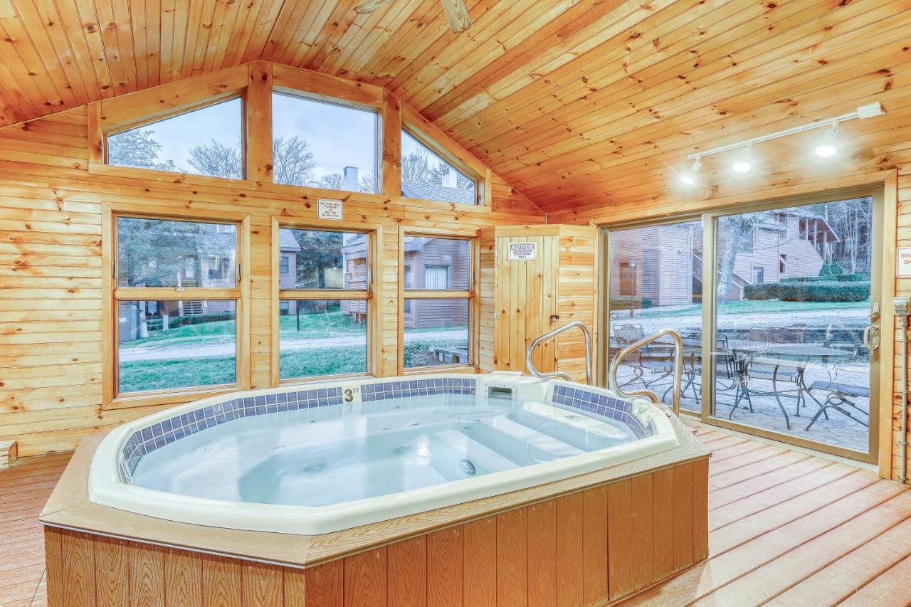 Cozy Modern Comfort Killington Exterior photo